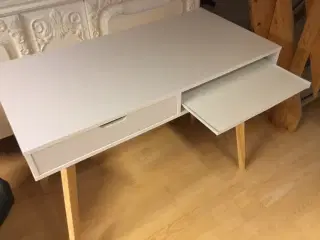 Skrivebord 50x100