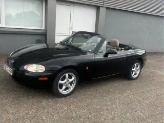 Mazda MX-5 NB 1,8 6 gear og spær i bagtøj