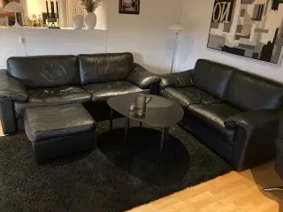 Læder sofa i sort