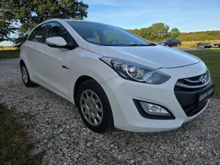 Hyundai i30 1,6 CRDi 110 Style Eco