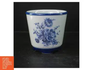 Porcelænsurtepotteskjuler fra Søholm (str. Ø. 13 cm)