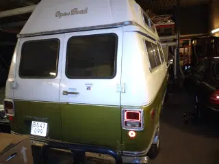 AutoCamper 1973 Chevrolet G30 Camper/Bus/Personbil