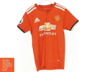 T-Shirt fra Adidas (str. 116 cm)