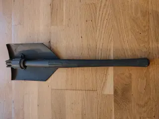 Militær feltspade ny.