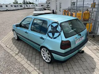 Golf 3 1.8 GL 90hk