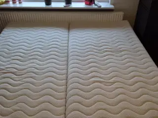 fine madrasser med tyk topmadras 180x200cm