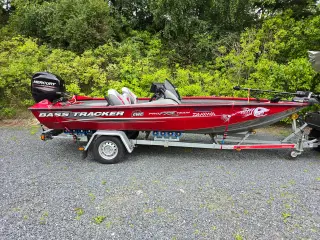 Tracker Bass pro Team 175 TXW 