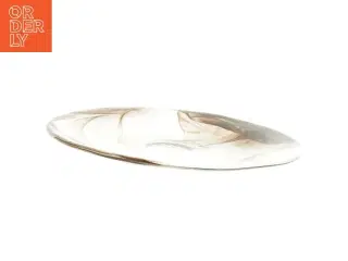 Dekorativt glasfad (str. O 29 cm)
