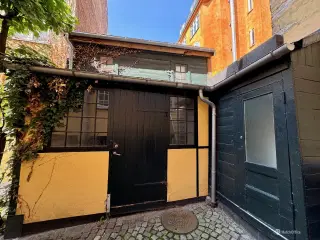 Lokale i fredet ejendom i indre København udlejes