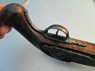 gammel flintepistol