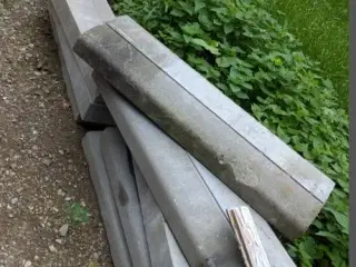 11 kanrsteten Bordstein