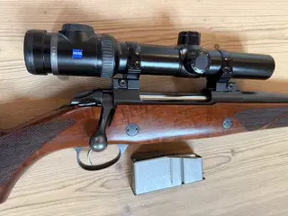 Sako 85 Hunter .375 H&H med Zeiss drivjagtskikkert
