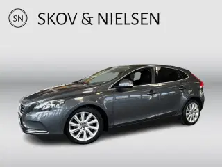 Volvo V40 1,6 D2 115 Momentum aut.