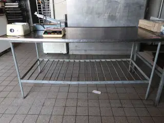 Rustfri stålbord