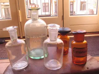 Apotekerglas, små 5 stk.