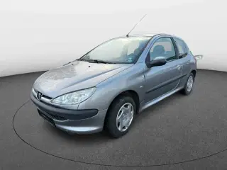 Peugeot 206 1,4 XR aut.