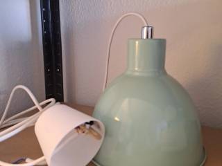 Mintgrøn loftlampe