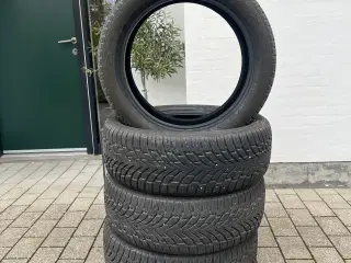 4 stk Nokian vinterdæk - 235/50 R20 104V