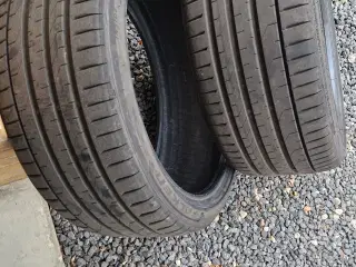 2 stk Falken sommerdæk 245/35/20