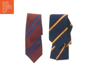 To stribede slips