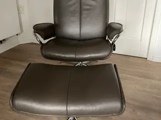 Superfine læderstole, Stressless, med fodskamler