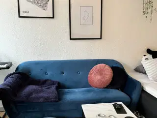 Blå Velour Sofa 