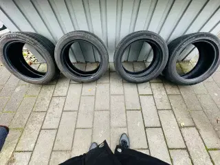 Sommerdæk 235/45 r17