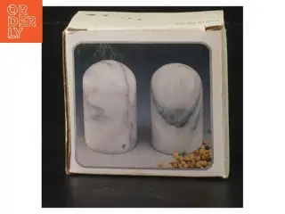 Salt- og pebersæt i marmor (str. 7,5 cm)