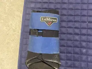 Underlag og gamacher fra Lemiux 