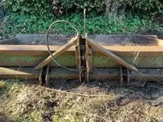 Bagskovl til traktor 