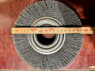 Stålbørste B 200 T32 Hul 50mm