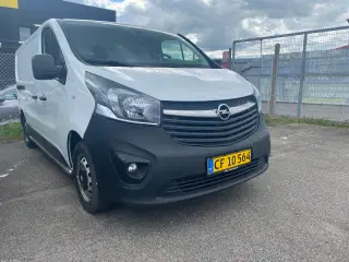 Opel Vivaro + moms. Køre fantastisk.