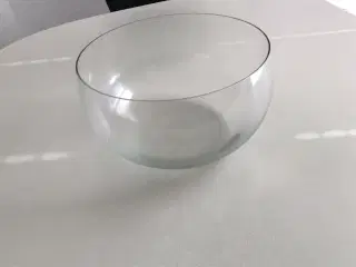 Rigtig stor glas skål