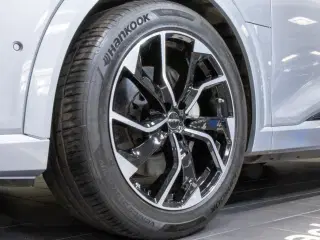 Audi e-tron 55 S-line quattro