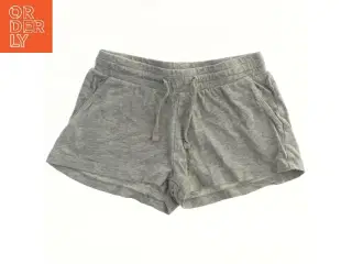 Shorts fra H&M (str. 146)