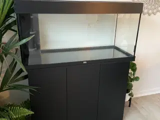 Juwel Rio 180 liter akvarie med bord og tilbehør