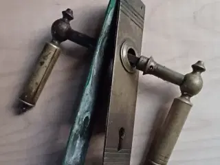 Antikke dørgreb, messing.