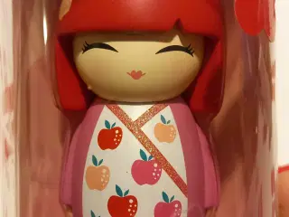 Kimmi Junior 'Ava' Figurine