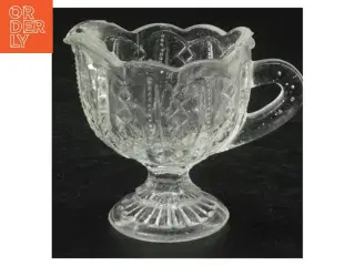Glas kande med hank (str. H. 7,5 cm. ø. 6 cm)