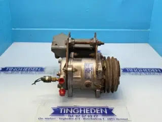 Massey Ferguson 7278 AC Pumpe 45080062