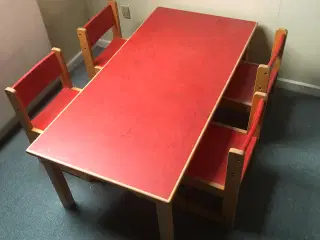 Børnemøbler