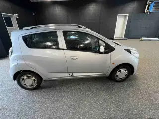 Chevrolet Spark 1,0 L