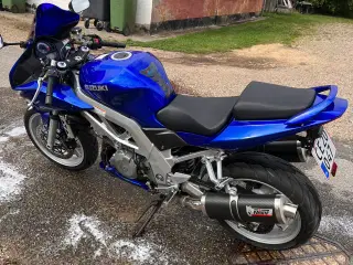 Suzuki SV 1000 2004