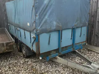 trailer