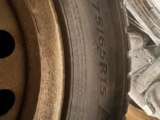Toyota Yaris stål fælg med gode vinterdæk