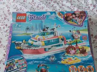 Uåbnet LEGO friends Rescue båd 41381