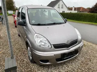 Toyota Yaris Verso 1,3 Luna