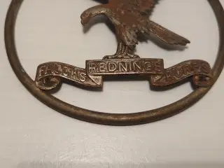 Gammelt"Falck Rednings Korps" skilt i metal.D.10cm