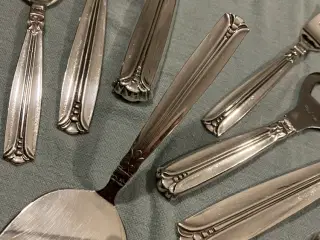 Major pletsølv bestik og serveringsdele 
