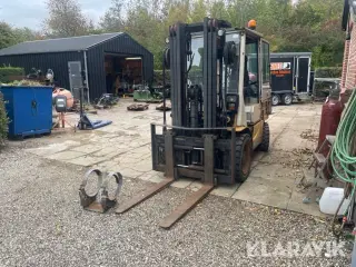 Truck Caterpillar GP35A